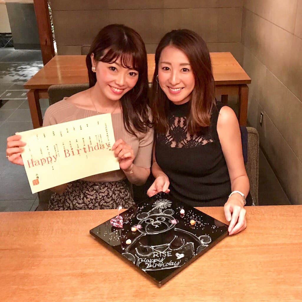 杉下理世のインスタグラム：「同級生の真奈と、お互いの今年のお誕生日をお祝いしようの会🌼をしました💓 私にしてはかなり奮発したディナーだったけど、めちゃくちゃ美味しかったー😍💓 真奈からお誕生日プレゼントまでもらって❣️ そういう心遣いがさすがの真奈💓 私は翌日買いに行きました😗 #仲良し #ディナー #銀座ディナー #銀座グルメ #ginza #birthday #六雁」