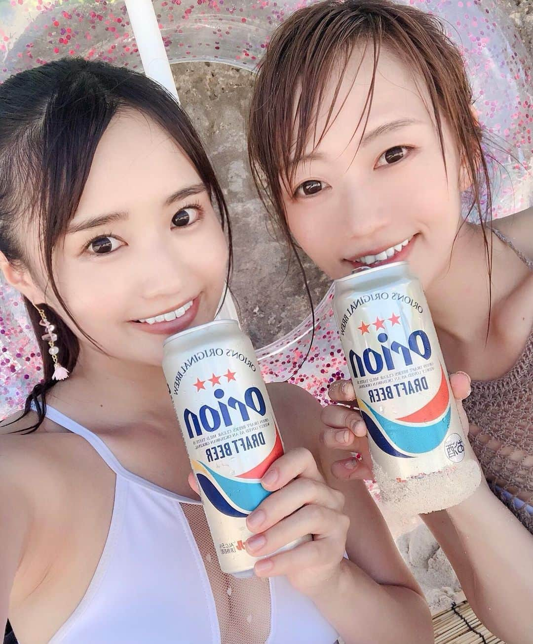 中村奏絵さんのインスタグラム写真 - (中村奏絵Instagram)「沖縄に来たらつい飲んでしまうオリオンビール🍻美味しい💕  #沖縄 #宮古島 #オリオンビール #海 #水着 #社員旅行」8月26日 19時11分 - kanikanikanii