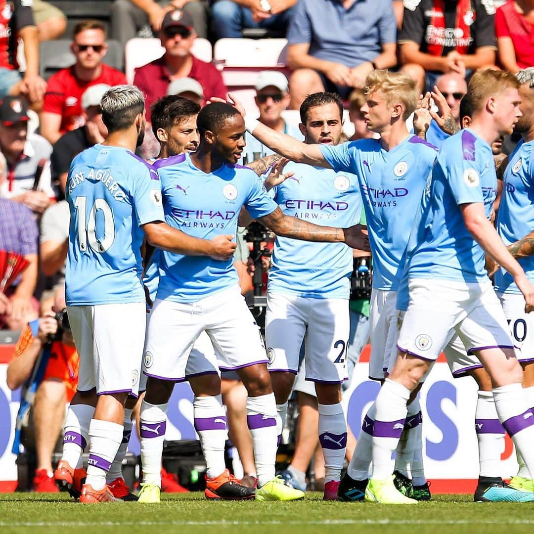 ラヒーム・スターリングさんのインスタグラム写真 - (ラヒーム・スターリングInstagram)「Team spirit 💙 @mancity」8月26日 19時23分 - sterling7