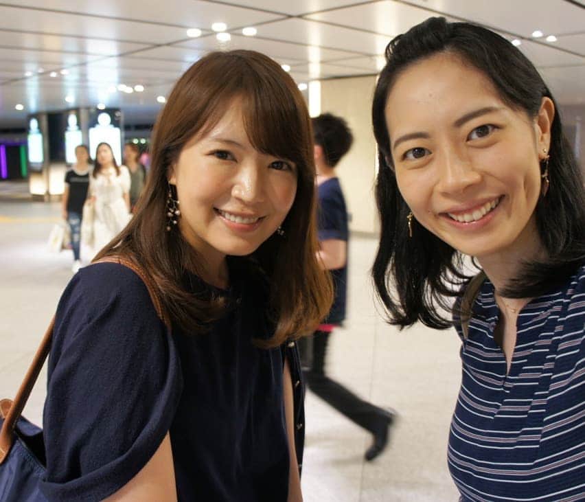 石井優香さんのインスタグラム写真 - (石井優香Instagram)「. つい先日、 #静岡 に住んでいるえりかに会うことが出来ました😍 ひょんなやり取りから ちょうどその日のうちに#東京駅 周辺で会えることがわかり😊 こんなタイミングで会えることになったのは初めてだったので、 割増しで嬉しかったです♡  #就職活動#アナウンサー#同期#マスコミ 前回#静岡県 で会えてから3ヶ月ぶり＾＾ #丸ビル#東京駅カフェ #cinagro#シナグロ #ORGANICSALAD&CAFE #オーガニック#果物 と#野菜ジュース #カルツォーネ#マルゲリータ」8月26日 19時33分 - ishii_yuuka