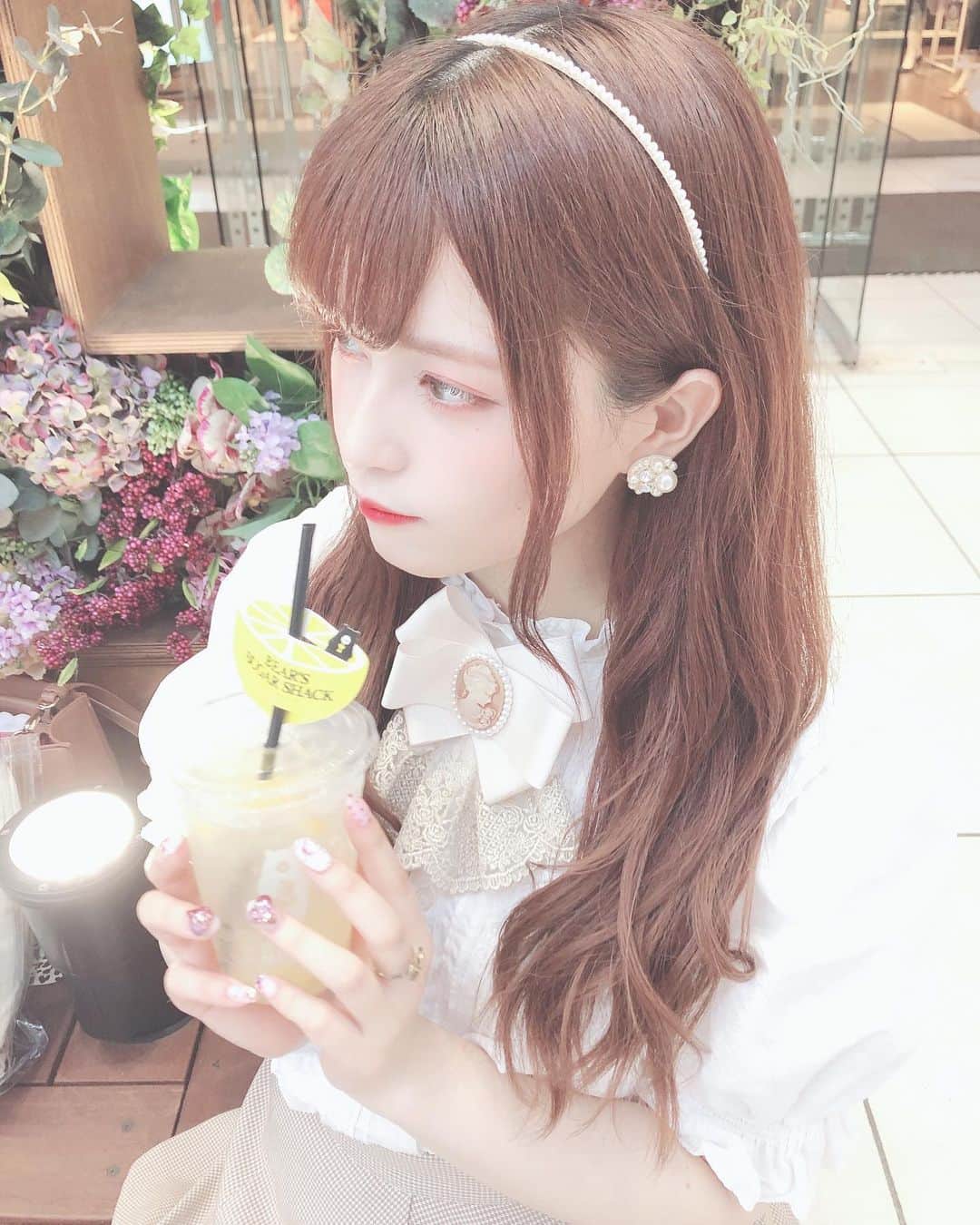 田北香世子さんのインスタグラム写真 - (田北香世子Instagram)「1番好きな飲み物はレモネードです🍋 この日はお人形さんみたいな格好目指した🧸」8月26日 19時50分 - kayoko_takita