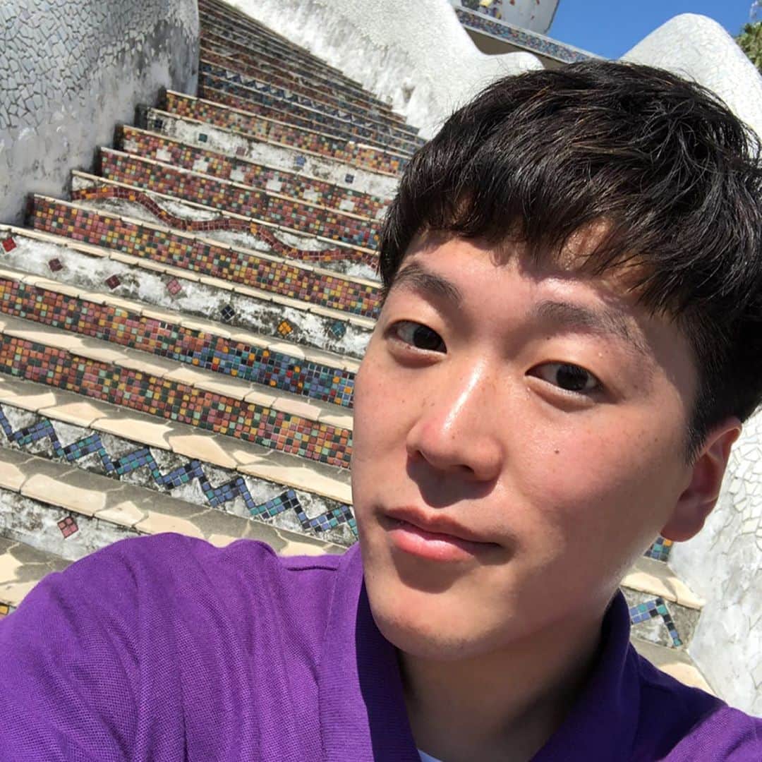 羽尻紘規のインスタグラム：「志摩スペイン村のジェットコースター  ピレネー乗る前 ピレネー乗った後  #過ぎるTV #志摩スペイン村 #ネイビーズアフロ #お笑い芸人 #芸人 #三重 #関西 #キャラクター #アトラクション #テーマパーク #JAPAN #旅 #旅行 #trip #岡村隆史 #なるみ #よしもと漫才劇場」