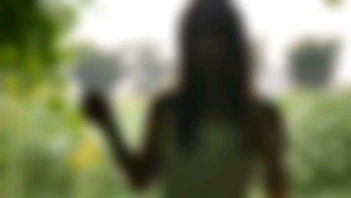 柚月美穂のインスタグラム：「#movie . . ①突然スコールにやられたけど意外と綺麗。 音つけたらイメージDVDみたいになっちった。 . ②カメラが防水か気にしてくれる妹。(防水じゃありません) . ③ひっかかる . ④仕返しにカメラ背負わしたら無言でニヤニヤしてた。 . . . 全部可愛い。 . . #藤原亜紀乃  #恵比寿マスカッツ #素材撮り .  #lumix #lumixgh4 #GH4 #leica  #42mm (42.5mm) #85mm #12mm  #60mm #24mm #120mm . #ひまわりガーデン武蔵村山」