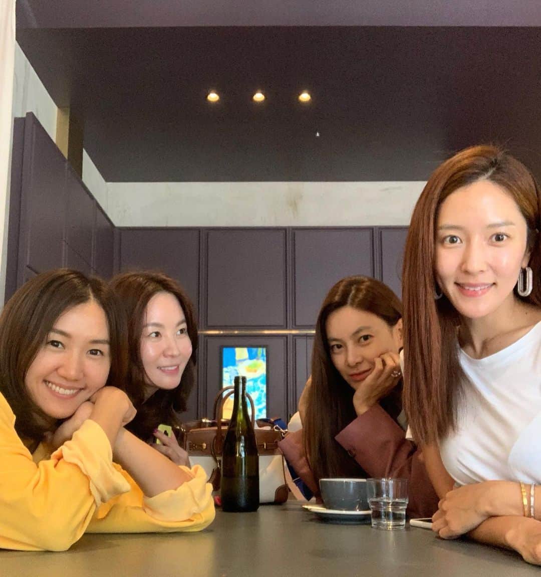 ワン・ビンナさんのインスタグラム写真 - (ワン・ビンナInstagram)「맛점😋」8月26日 14時35分 - bitnawang