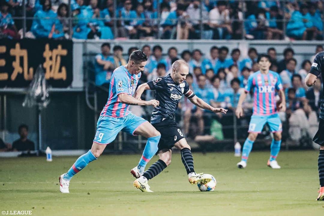 Ｊリーグさんのインスタグラム写真 - (ＪリーグInstagram)「Play Back JLEAGUE⚽️📸﻿ ﻿ 🏆#明治安田生命Ｊ１リーグ 第２４節﻿ 印象的なシーンをプレイバック🔥﻿ ﻿ #Ｊリーグ ﻿ #jleague﻿ ﻿ #サガン鳥栖﻿ #フェルナンドトーレス﻿ #ヴィッセル神戸﻿ #アンドレスイニエスタ﻿ #松本山雅ＦＣ﻿ #高橋諒﻿ #ＦＣ東京﻿ #渡辺剛﻿ #北海道コンサドーレ札幌﻿ #ジェイボスロイド #鈴木武蔵﻿ #横浜F・マリノス﻿ #エリキ﻿ #ベガルタ仙台﻿ #湘南ベルマーレ﻿ #セレッソ大阪﻿ #水沼宏太﻿ #清水エスパルス﻿ #ドウグラス﻿ #サンフレッチェ広島﻿ #ドウグラスヴィエイラ﻿ #大分トリニータ﻿ #高木駿﻿ #鹿島アントラーズ ﻿ #土居聖真﻿ #soccer #⚽️」8月26日 20時02分 - jleaguejp