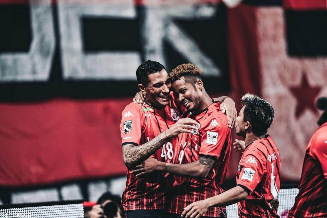 Ｊリーグさんのインスタグラム写真 - (ＪリーグInstagram)「Play Back JLEAGUE⚽️📸﻿ ﻿ 🏆#明治安田生命Ｊ１リーグ 第２４節﻿ 印象的なシーンをプレイバック🔥﻿ ﻿ #Ｊリーグ ﻿ #jleague﻿ ﻿ #サガン鳥栖﻿ #フェルナンドトーレス﻿ #ヴィッセル神戸﻿ #アンドレスイニエスタ﻿ #松本山雅ＦＣ﻿ #高橋諒﻿ #ＦＣ東京﻿ #渡辺剛﻿ #北海道コンサドーレ札幌﻿ #ジェイボスロイド #鈴木武蔵﻿ #横浜F・マリノス﻿ #エリキ﻿ #ベガルタ仙台﻿ #湘南ベルマーレ﻿ #セレッソ大阪﻿ #水沼宏太﻿ #清水エスパルス﻿ #ドウグラス﻿ #サンフレッチェ広島﻿ #ドウグラスヴィエイラ﻿ #大分トリニータ﻿ #高木駿﻿ #鹿島アントラーズ ﻿ #土居聖真﻿ #soccer #⚽️」8月26日 20時02分 - jleaguejp