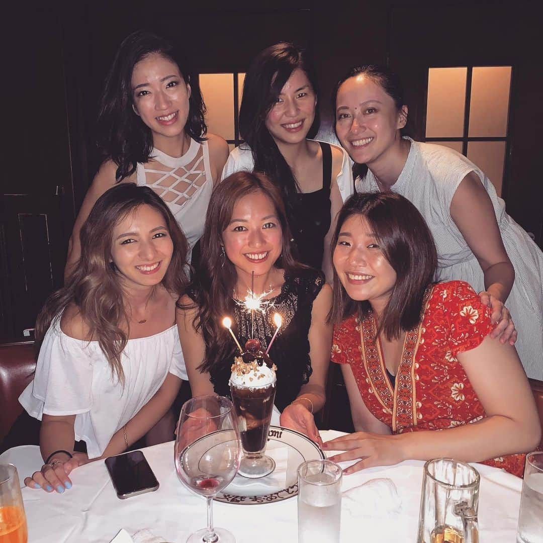 馬場彩月のインスタグラム：「上げなさすぎて上げ方を忘れてたインスタ  #august #wolfgangsteakhouse #bacherolette #obika #roppongi #summer #筋肉痛が筋肉痛じゃなかったらな不安 #23時には眠くなる #なんかみんな大人になった」