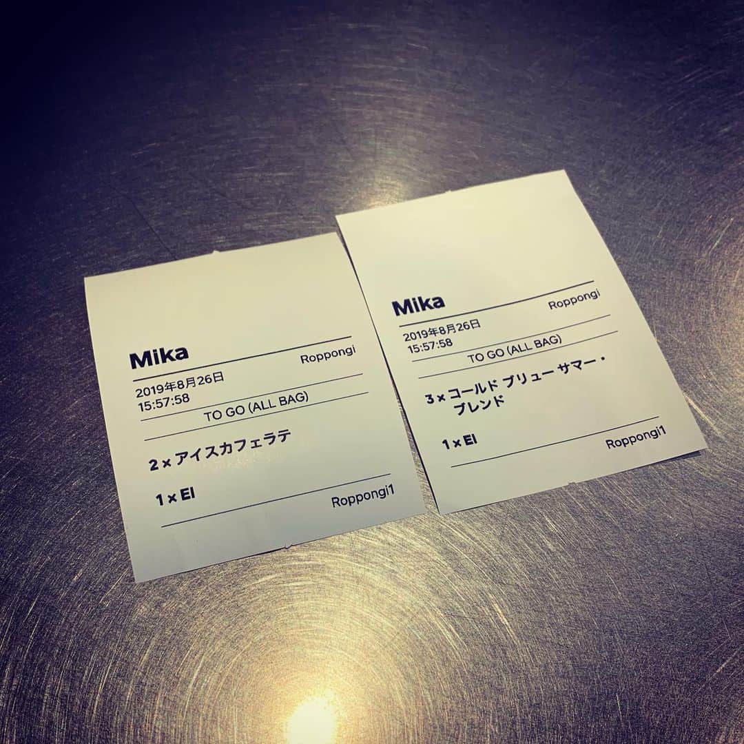 川嵜美佳さんのインスタグラム写真 - (川嵜美佳Instagram)「#bluebottlecoffee  打合せ後に、立ち寄り。 会社に戻ってますー💦  #coffee #time #roppongi #tokyo #japan」8月26日 16時11分 - mika_kawasaki