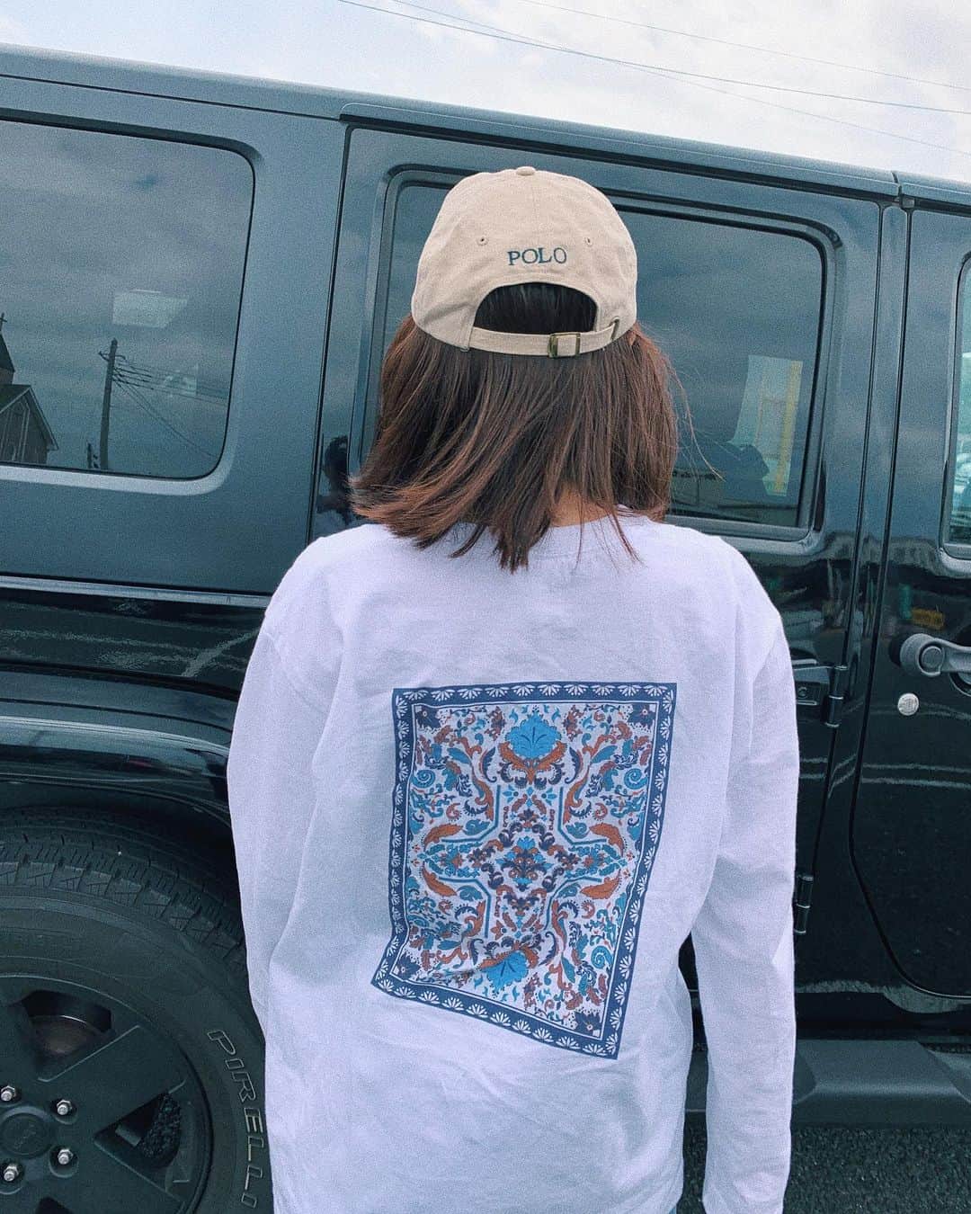 sayocoのインスタグラム：「可愛いロンTEE早く着たくて、 やっぱりまだ暑かった〜〜😂🌈💘💦 ・ 袖がリブじゃないとこ好き🤘 ・ ・ #ootd#poloralphlauren#mixxdavid#levis#キャップ女子#ロンTEE#デニムパンツ」