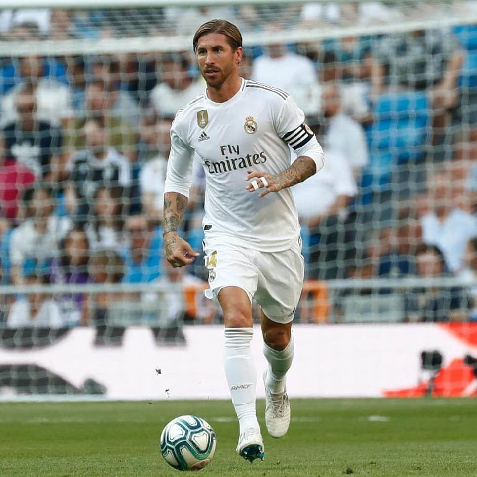 セルヒオ・ラモスさんのインスタグラム写真 - (セルヒオ・ラモスInstagram)「Toca seguir mejorando... y lo haremos. We have to keep improving... and we will. #HalaMadrid」8月26日 17時11分 - sergioramos