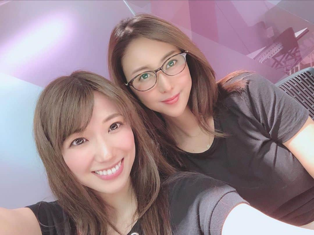 松下紗栄子のインスタグラム：「あやのさんとのツーショット(*^◯^*) #matsushitasaeko #松下紗栄子  #加藤あやの」