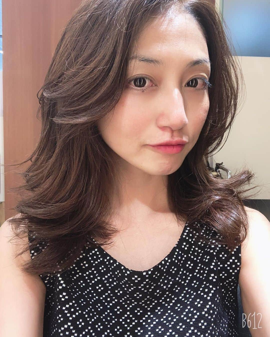 中川愛海さんのインスタグラム写真 - (中川愛海Instagram)「イメチェン！ ありがとう😊のぶ！ さすがカリスマ！神業！ ありがとう😊のぶやるなー @jir.nobujiro  @jirhair  @ami_nakagawa_  #イメチェン #jir #原宿jir #原宿 #中川愛海 #カリスマ」8月26日 17時49分 - ami_nakagawa_