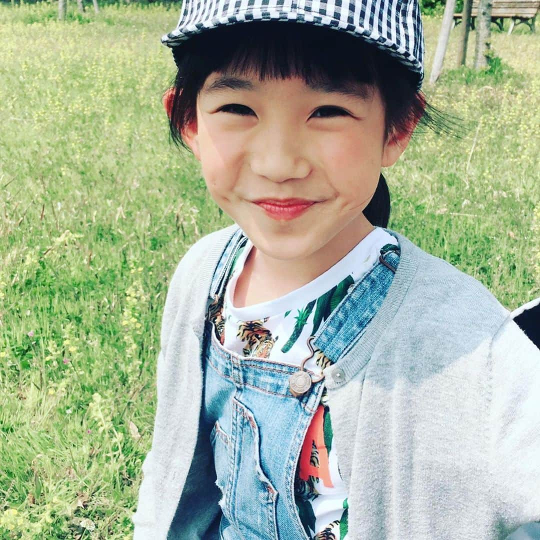 木原梢さんのインスタグラム写真 - (木原梢Instagram)「夏休みももう終わりだね。 一緒に遊びたかったなぁ。  #夏休み #夏の終わりが嫌い #なんかさみしいよね #実家が遠い #夏は帰れない」8月26日 18時17分 - kozu0917