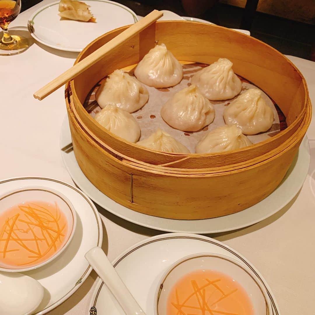 芹澤明日香のグルメインスタ