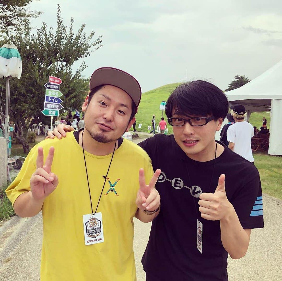 モリスさんのインスタグラム写真 - (モリスInstagram)「モンバスあいしてる #BiSH #ヤングオオハラ #ヤバイTシャツ屋さん #THE春夏秋冬 #04limitedsazabys #古墳シスターズ #POLYSICS #高松DIME #モンバス」8月26日 20時40分 - surimooo