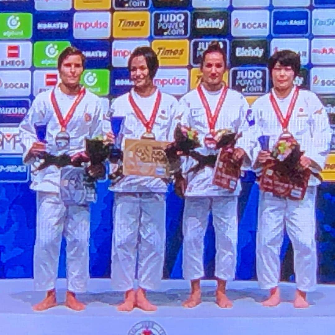 吉田秀彦のインスタグラム：「世界選手権2日目 阿部 詩選手！ 優勝🏅🏅🏅」