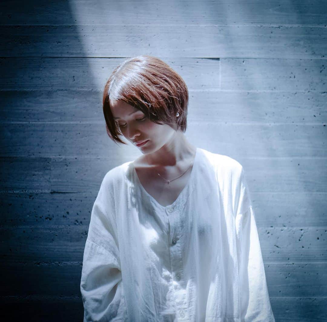 haraoのインスタグラム：「* * *」