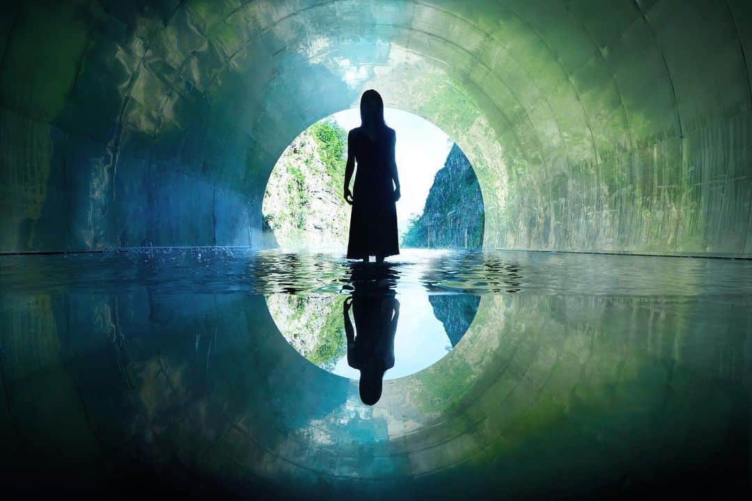 Najiiのインスタグラム：「Green Tunnel」