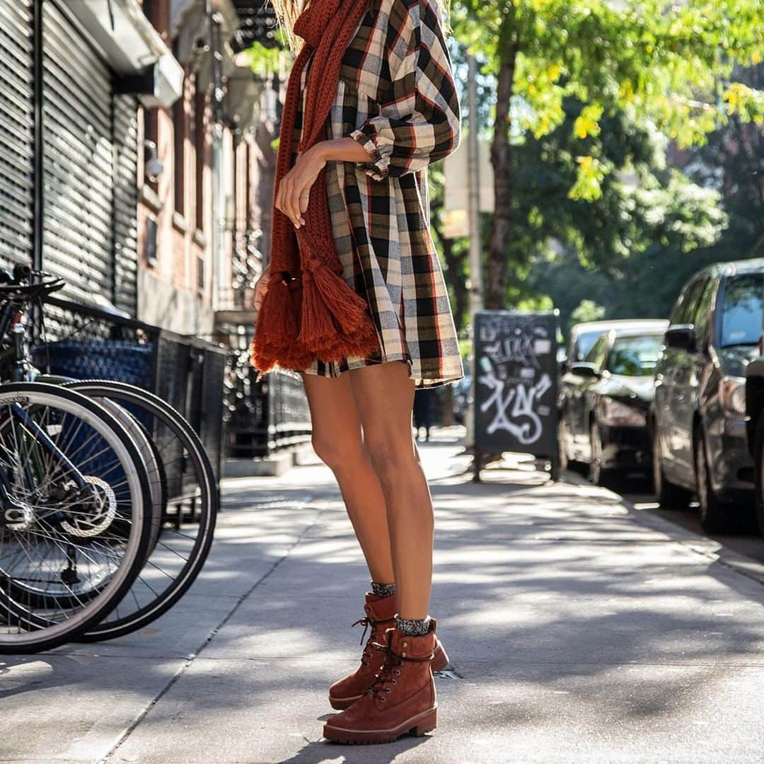 ティンバーランドさんのインスタグラム写真 - (ティンバーランドInstagram)「The new 6" Courmayeur Valley boot is here and we're officially ready for fall outfits. #Timberland」8月26日 23時00分 - timberland