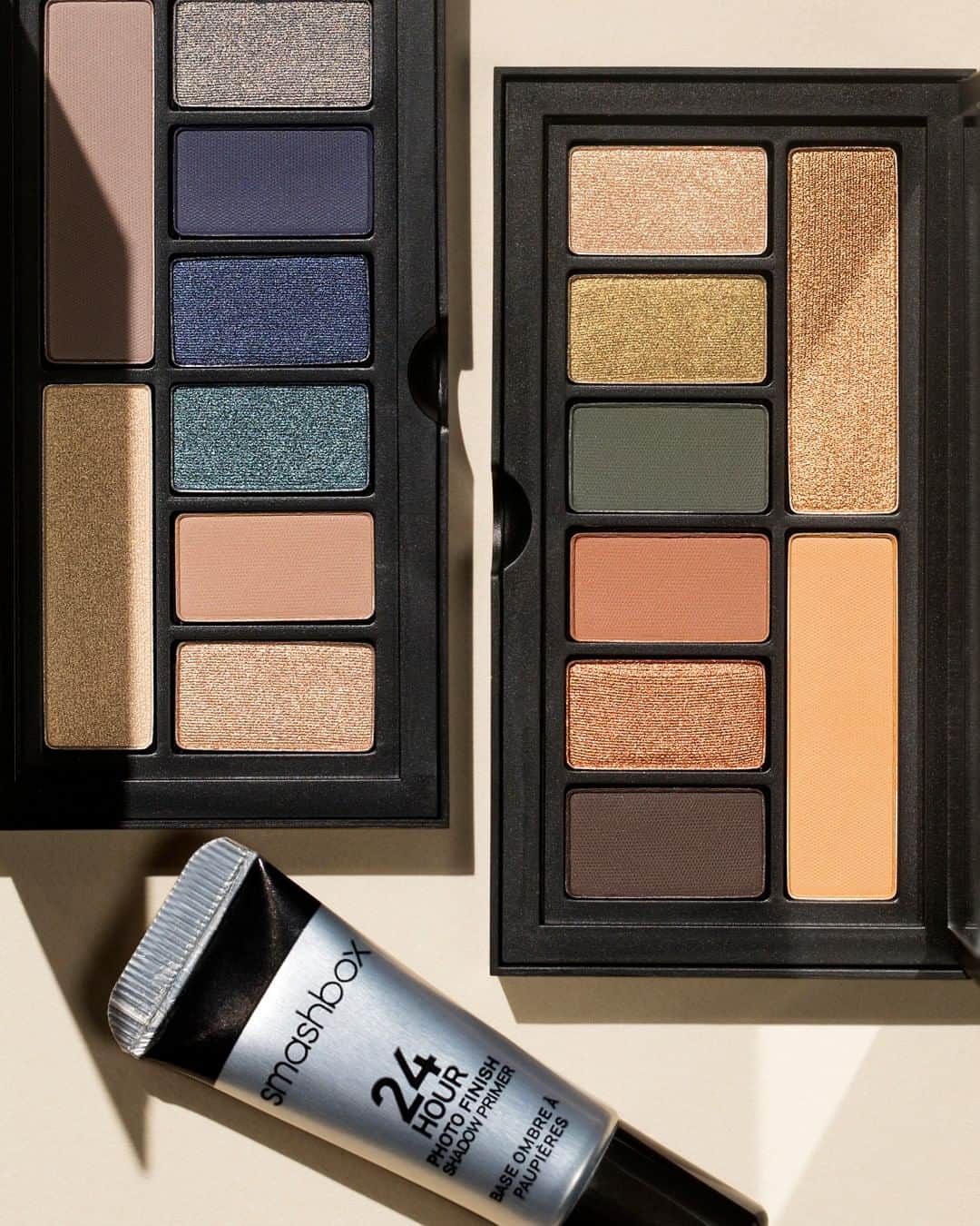 Smashboxのインスタグラム：「🎶You're my blue jean babyyy 🎶I've been through the desert on a horse with no name🎶 ⠀⠀⠀⠀ ⠀⠀⠀⠀⠀⠀⠀⠀⠀ Our new Cover Shot Eye Palettes in Denim & Desert will make you wanna sing.」