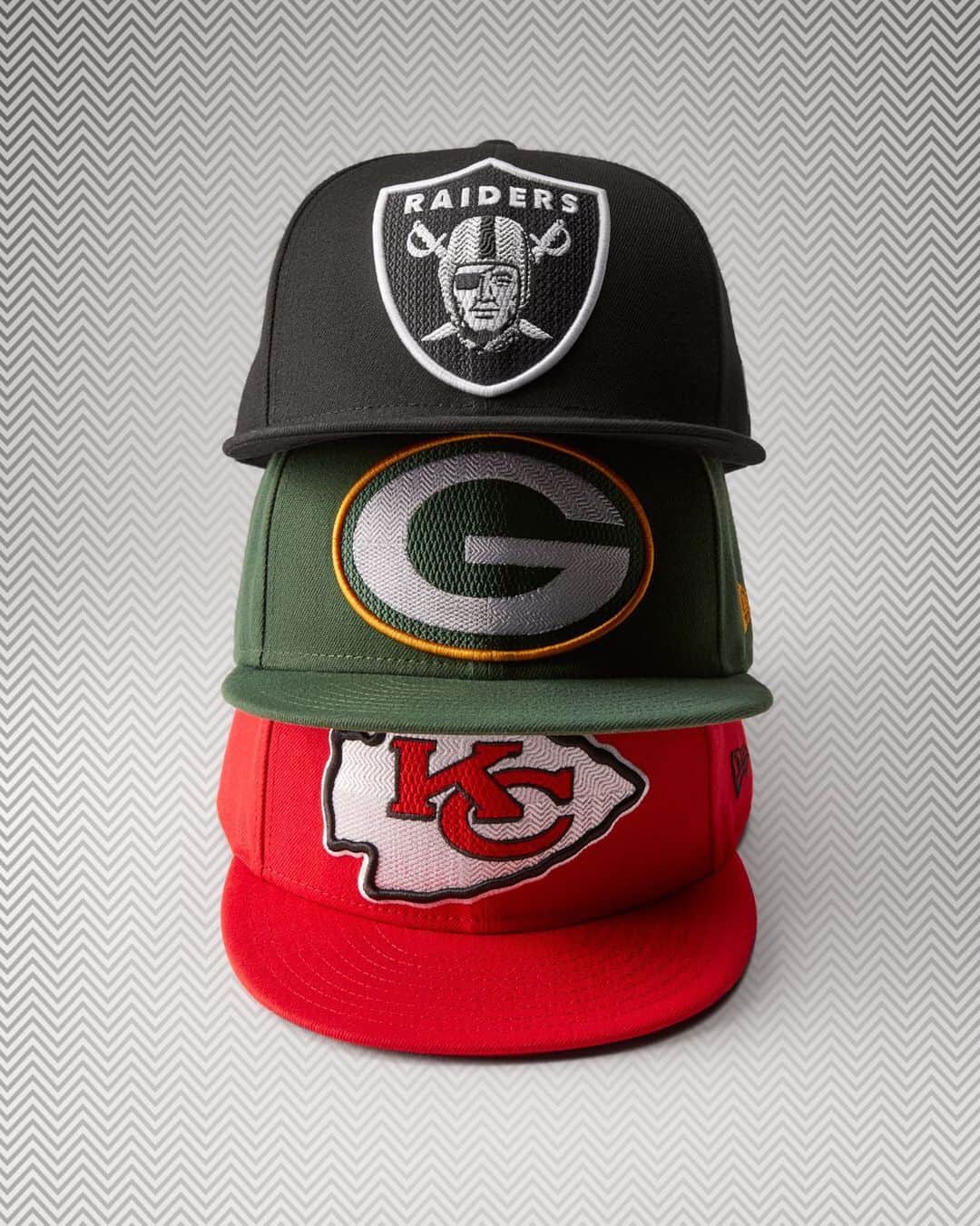 ニューエラ・キャップのインスタグラム：「Details make a difference. The #59FIFTY Fitted Threads Collection is available now in select NFL/NBA teams at neweracap.com」