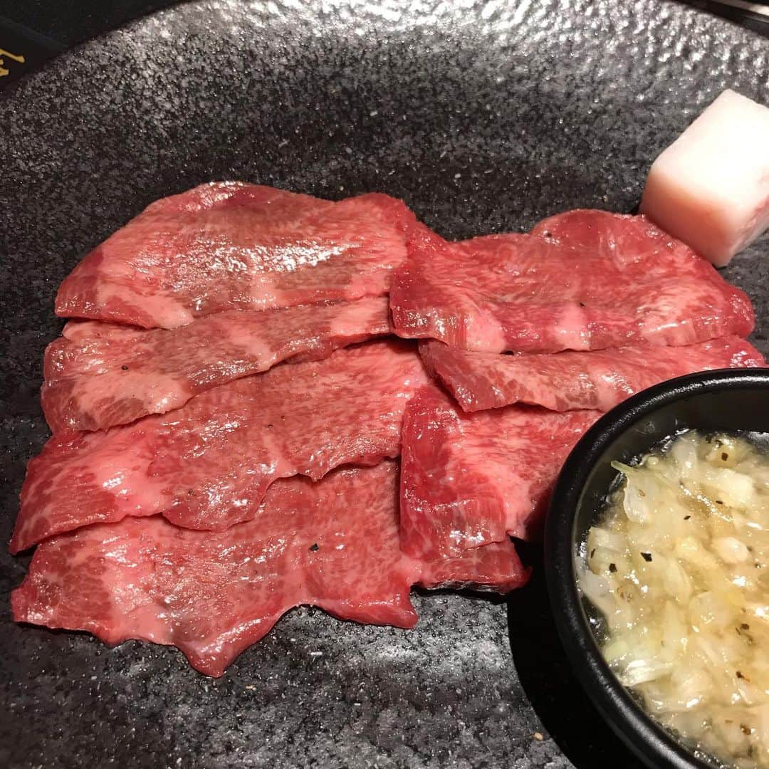 のインスタグラム：「・ 夏は焼肉 ・ #いいね返し #Shizuoka  #東海 #食べ物 #静岡グルメ #静岡ランチ #パン🥐 #インスタ映え #酒飲み #静岡 #静岡市街中ランチ #ラーメン🍜 #おすすめカフェ☕️#静岡市パン屋 #デザート #スイーツ🍰 #駿河区ランチ  #葵区ランチ #静岡市ランチ #静岡市グルメ #静岡市カフェ #静岡市 #美味しいもの大好き #食通 ・ ・ 静岡市の食通さんと繋がりたい 情報交換求む  もっと美味しい店知りたい ・ #followme #eat #grumet #food #cafe #lunch」
