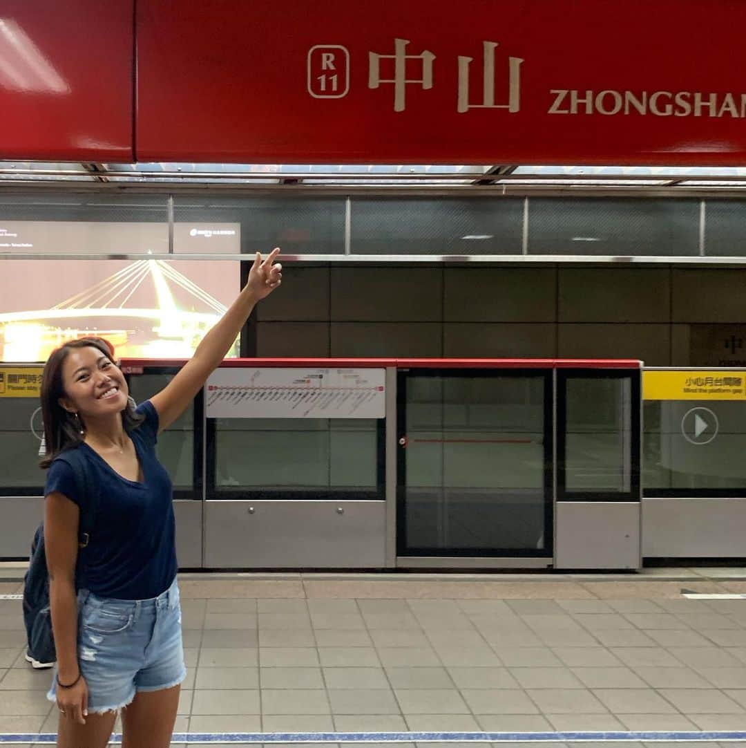 中山三奈さんのインスタグラム写真 - (中山三奈Instagram)「.﻿ ﻿ My station!😆👆🏾 ﻿ #Taiwan #中山」8月26日 23時51分 - minanakayama