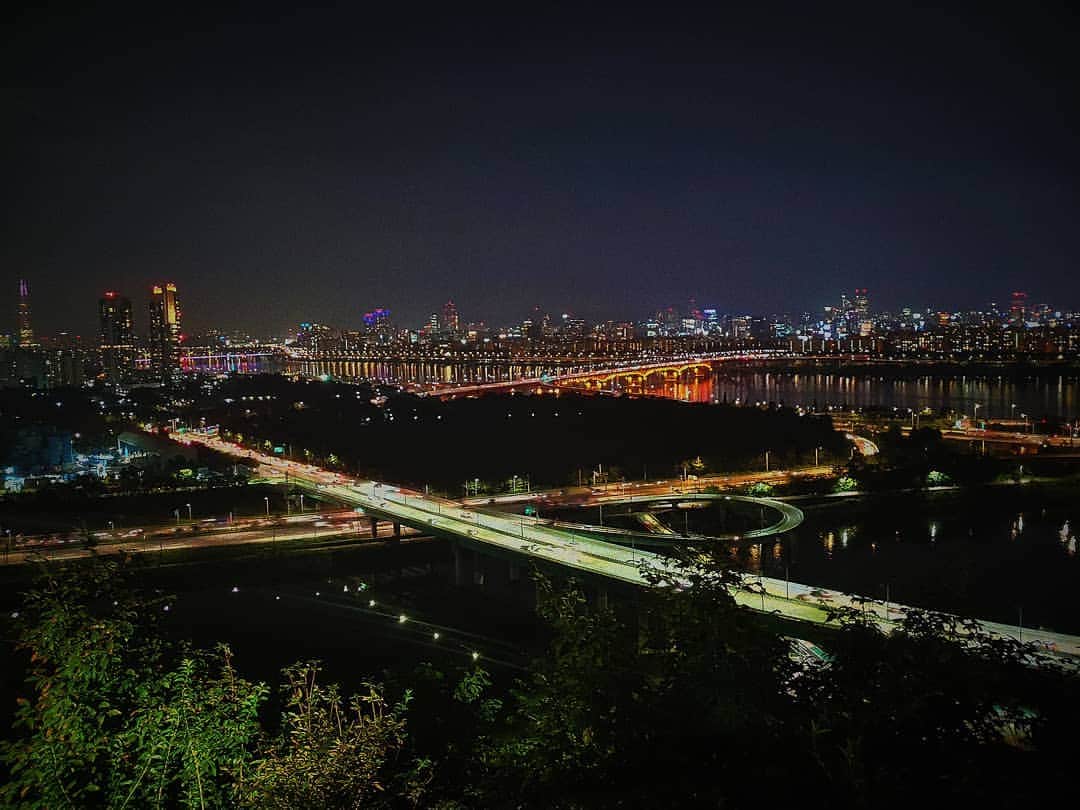 ジェイさんのインスタグラム写真 - (ジェイInstagram)「아름다운 #서울의밤 🌌」8月27日 1時11分 - kimjeii