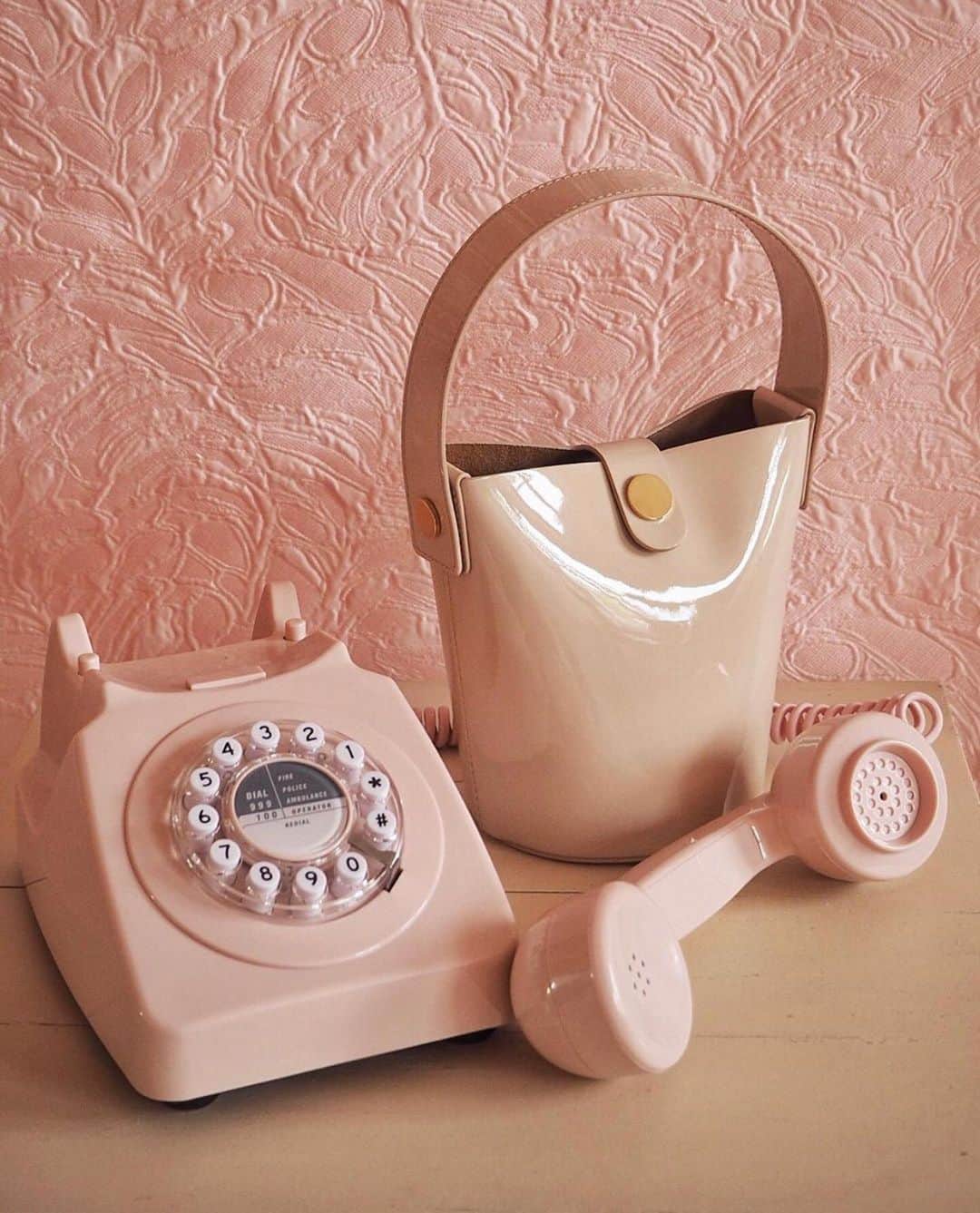 Sophie Hulmeのインスタグラム：「Sweetie! Regram @frollein_herr - our Nano Swing fits right in.」