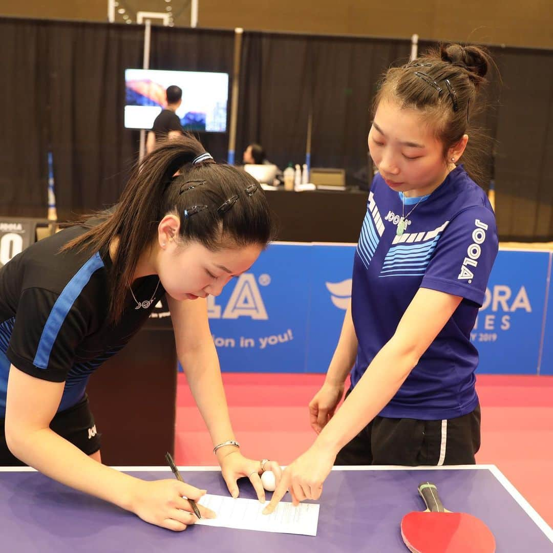 WU Yueさんのインスタグラム写真 - (WU YueInstagram)「it’s an honor to celebrate the best in women’s sports, entertainment and culture! 🏓😊 #joolausa #auroragames」8月27日 3時00分 - wuyuetabletennis