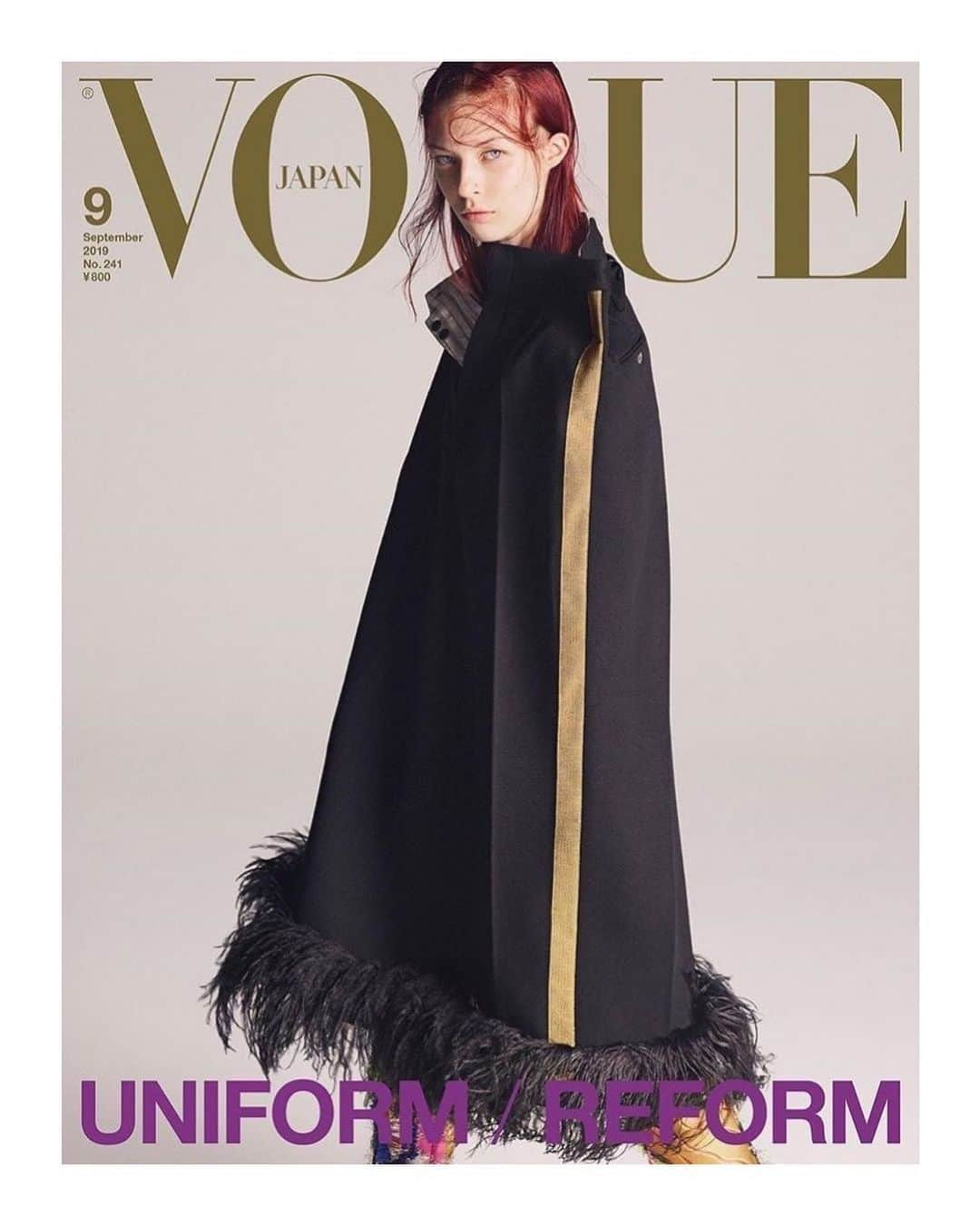 Maison Margielaさんのインスタグラム写真 - (Maison MargielaInstagram)「#MaisonMargiela AW19 ‘Défilé’ Co-ed Collection Look featured in @voguejapan photographed by @luigiandiango styled by @anna_dello_russo with @stuckinteenage」8月27日 14時35分 - maisonmargiela