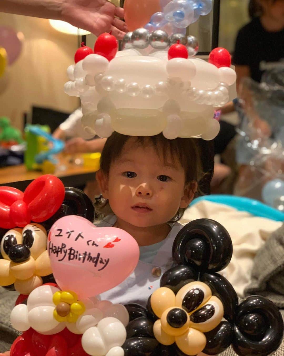Yukari Imaiのインスタグラム：「HAPPY 2nd BIRTHDAY🎂♥️ Always thinking of you♥️ I love you♥️yuito♥️ 大好き♥️ @yuitonitta  @keiichinitta  #yuitonitta  photo by @kouta_ny 📸 ありがとうございます✨☺️🙏🏻」