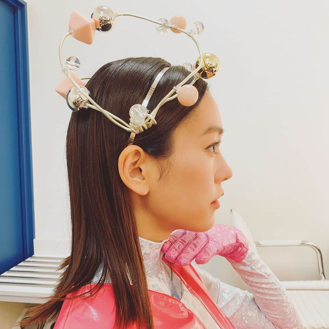 桐谷美玲さんのインスタグラム写真 - (桐谷美玲Instagram)「コンニチハ、キリタニデス👾 9月1日と8日23:20〜BSプレミアムでOAされる、「異世界コント番組 続・猿以外の惑星」に出演します。 ゼヒミテネ👾」8月27日 14時13分 - mirei_kiritani_