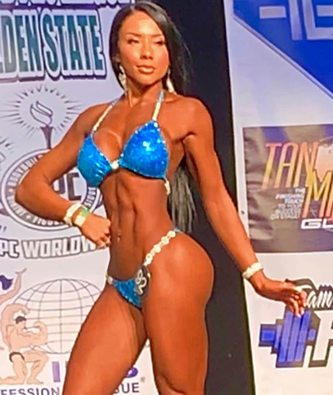 Eri Antonさんのインスタグラム写真 - (Eri AntonInstagram)「Just prior to competing this weekend in my first NPC contest.  I worked so hard to get up on that stage.  For the last 8 weeks I trained hard and I challenged myself and pushed myself mentally and physically to a new level.  Although I had no expectation of winning I placed 4th in all three divisions I competed,  I have to say I learned a lot from my first competition and it was an amazing experience.  I am so proud of myself for what I accomplished and  I find myself now at a new place knowing what I am capable of achieving. - Thanks to my coach Adam @teamelitephysique for his support. 🙏🏼 - Swipe left to see some show photos... I don't have the stage professional photos yet but I will share them when I have them. 😘」8月27日 5時56分 - erianton_