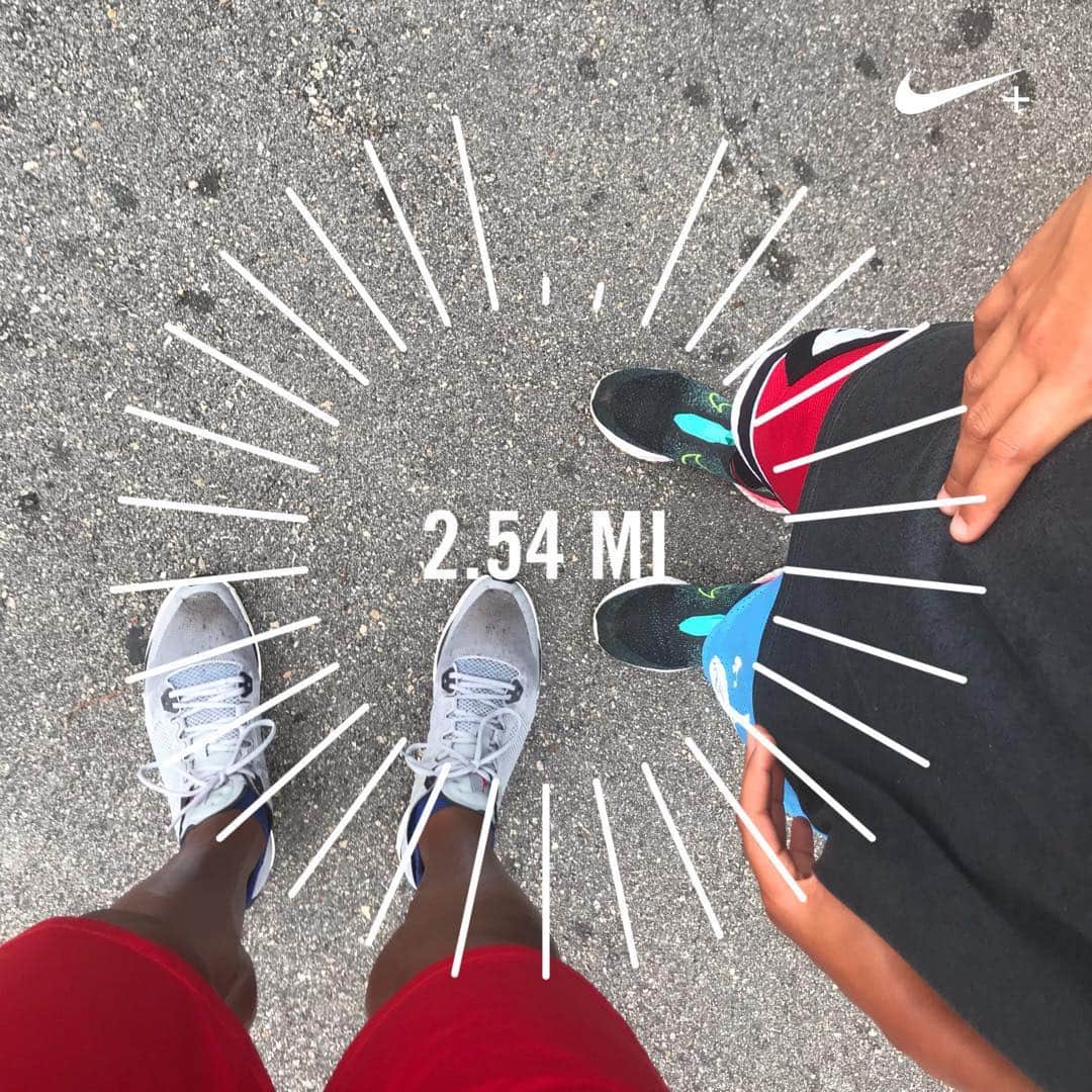 レイ・アレンのインスタグラム：「It's Cross country season and we gotta get our little guys ready! #runningisfree #getoffyourbutt #runforrest #ifitdoesntchallengeyouitdoesntchangeyou #getuncomfortable #ifyoustayreadyyoudonthavetogetready」