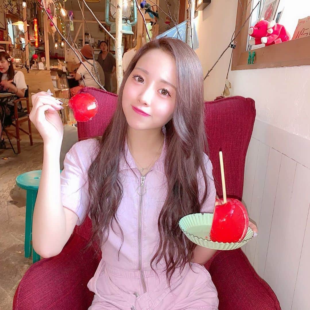 加藤ゆりなのグルメインスタ