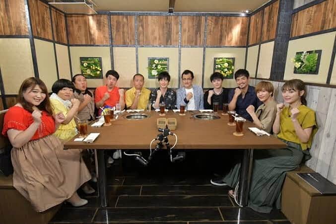 おかずクラブのインスタグラム：「#帰れま10 #おっさんずラブ こんにちは！ スタイリストです！ みなさん、見ましたか？ おかずクラブさんとは数年のお付き合いですが、あんなオカリナさん初めて見ましたよ！ しかも、オカリナさんの名前がトレンド入りしてましたね！！ 今度、オカリナさんと映画観に行ってきます！ ゆいPさんも出てるし、凄く楽しみです！！」