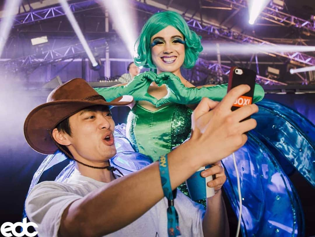 EDC Japanさんのインスタグラム写真 - (EDC JapanInstagram)「EDC Japanの思い出、写真で記録できましたか？ Did you capture your favorite EDC moments on your phone? 📷 #edcjapan」8月27日 10時30分 - edc_japan