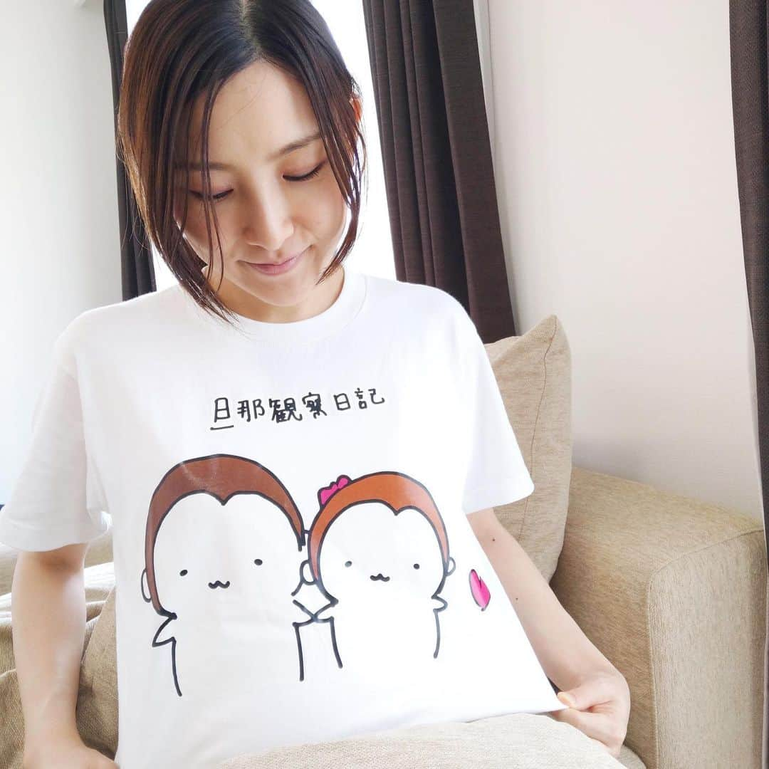 伊藤春香さんのインスタグラム写真 - (伊藤春香Instagram)「イケてるTシャツです🙏﻿ ﻿ （前に旦那が﻿ 唐突に作ってくれた）﻿ ﻿ #パジャマ #旦那観察日記 #おうちスタイル #モフエブリデイ #お気に入りTシャツ」8月27日 12時23分 - ha_chu