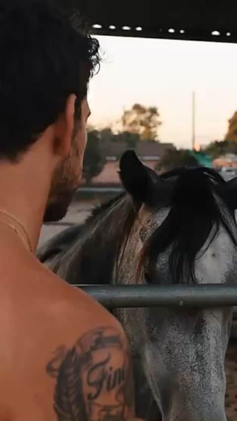 cassieのインスタグラム：「Thank you @comptoncowboys & @emiliosanchez」