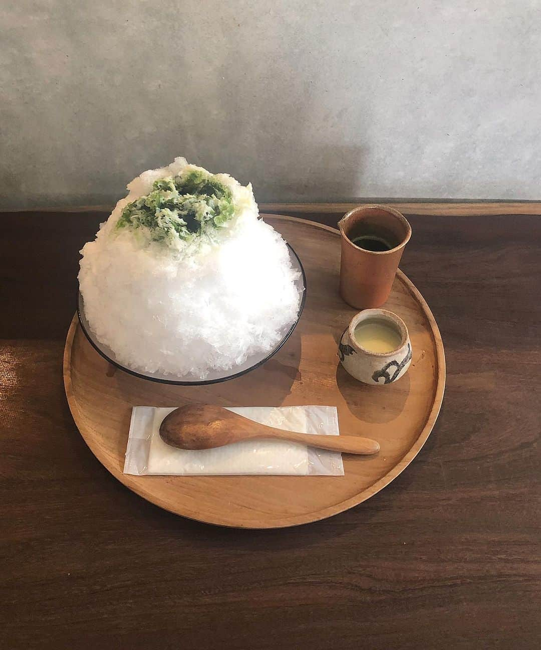 kannnaさんのインスタグラム写真 - (kannnaInstagram)「wad 激ウマやった🍵♡ そして店内も可愛い〜！ . . カフェの位置情報でてこん😢 . #wad」8月27日 22時35分 - lg1125k