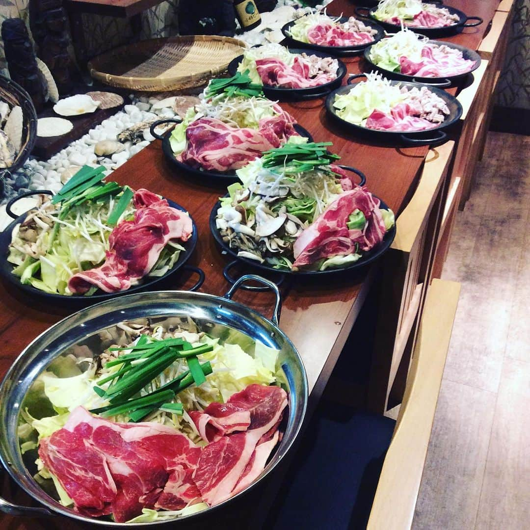 知床漁場寝屋川店さんのインスタグラム写真 - (知床漁場寝屋川店Instagram)「毎度おおきに〜知床漁場寝屋川店です☺️本日も雨の中たくさんのご来店ありがとうございました😊 #知床#知床漁場#寝屋川#居酒屋#北海道#地酒#海鮮#飲み放題#牡蠣#ホタテ#カニ#蟹#コース#日本酒#宴会#飲み会」8月27日 23時41分 - shiretoko.neyagawa