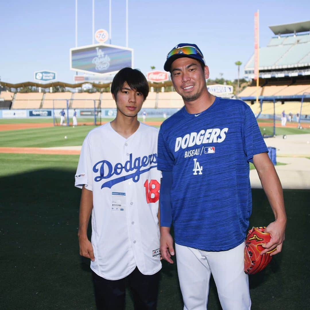 前田健太さんのインスタグラム写真 - (前田健太Instagram)「🥇🇯🇵 スケートボード選手の 堀米雄斗くんが応援に来てくれました！ @yutohorigome  オリンピックの楽しみが増えました！ #スケートボード  #オリンピック #楽しみ」8月27日 15時24分 - 18_maeken