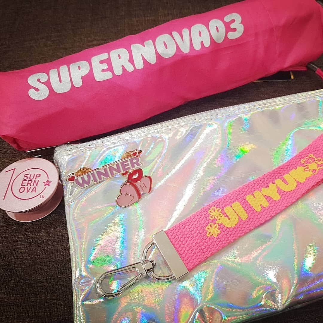 ユナクさんのインスタグラム写真 - (ユナクInstagram)「2019.9月 SUPERNOVA LIVE  Goods Collection」8月27日 15時29分 - unagi1202