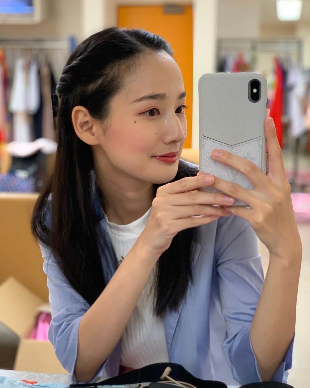 高嶋香帆のインスタグラム：「「志村けん笑」18時半から大千秋楽！ 行って参ります☺️❣️ . . #横顔 #eライン #志村魂 #高嶋香帆 #girl #japan #asiangirls #followｍe #ポートレート女子」