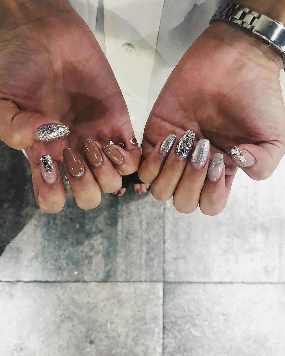 のインスタグラム：「ㅤㅤㅤㅤㅤㅤㅤㅤㅤㅤㅤㅤㅤ きらっきらネイル💅🏻❤️ ㅤㅤㅤㅤㅤㅤㅤㅤㅤㅤㅤㅤㅤ 今回も @trunail でお願いしたよ🥰 ㅤㅤㅤㅤㅤㅤㅤㅤㅤㅤㅤㅤㅤ いつも可愛くしてもらってありがとうございます🥺❤️ ㅤㅤㅤㅤㅤㅤㅤㅤㅤㅤㅤㅤㅤ #nailart #mao_nail  #trunail  #fukuoka」