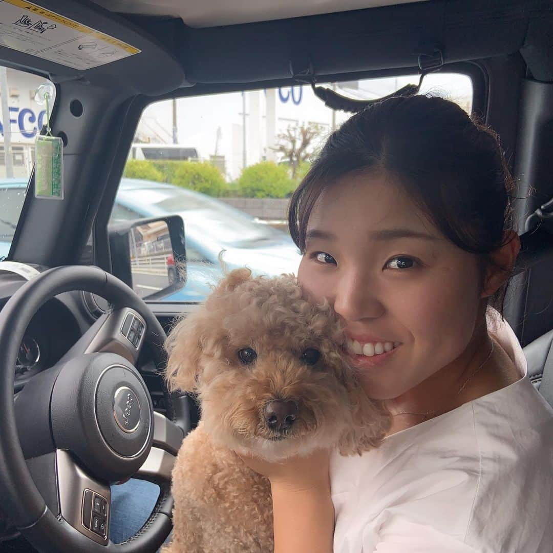 佐伯珠音さんのインスタグラム写真 - (佐伯珠音Instagram)「🐶 #トイプードル#jeep#愛犬#休日」8月27日 18時33分 - akane___saeki