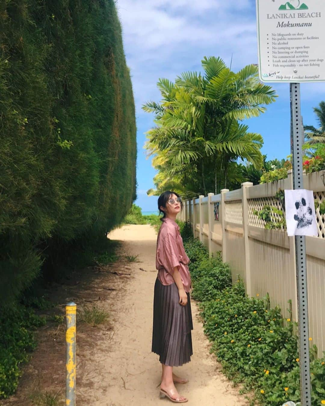 まつきりなさんのインスタグラム写真 - (まつきりなInstagram)「この間のハワイ楽しかったな🌺 RETRIPにharさんと行った記事がupされとるよ！ 最近旅のお仕事が増えて嬉しいな〜〜いっぱい色んな地に行きたいな〜〜！ #ハワイ #retrip #PR #ドコモPR」8月27日 19時17分 - matsuki_rina