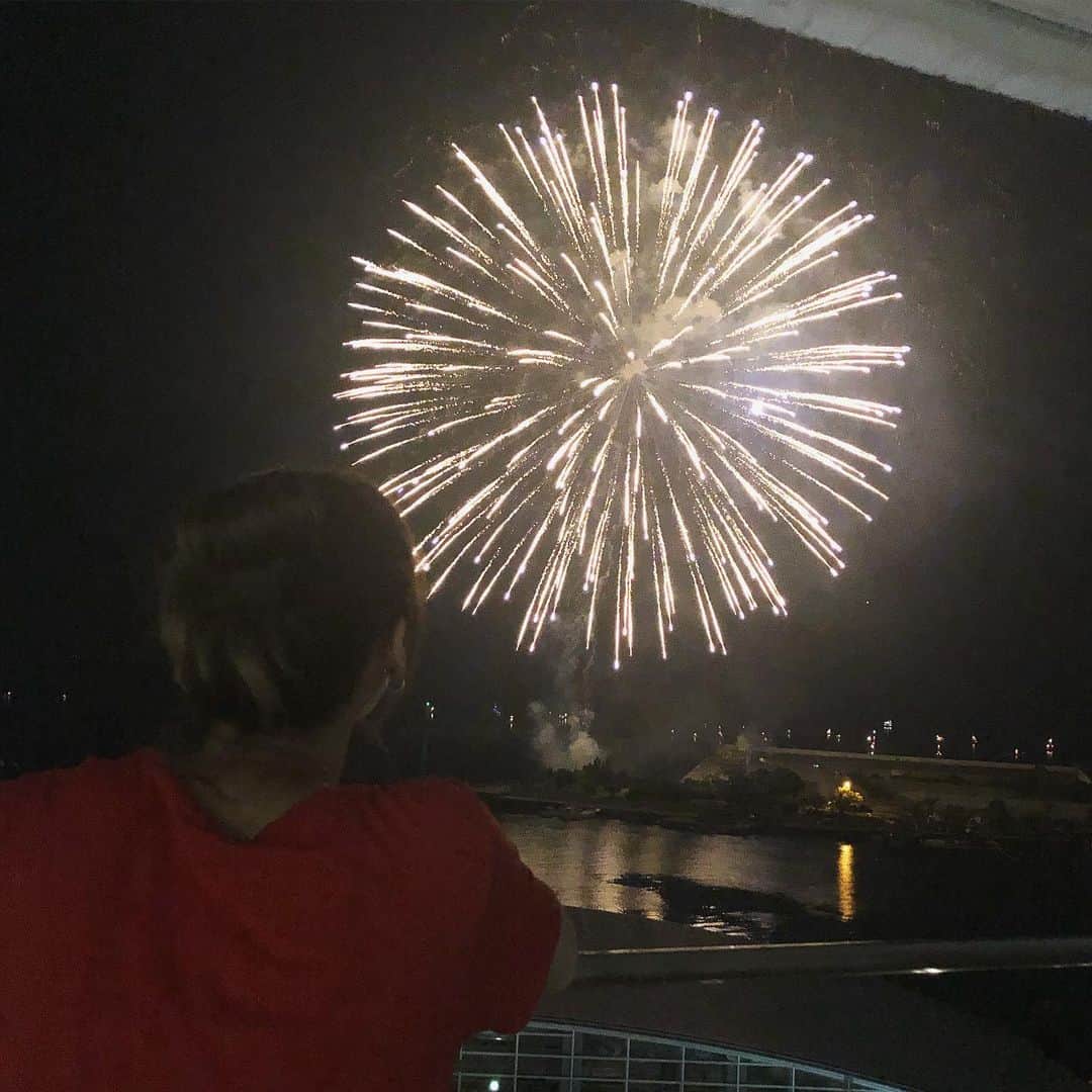 Yuitoのインスタグラム：「熱海の花火よかったな~🎇」