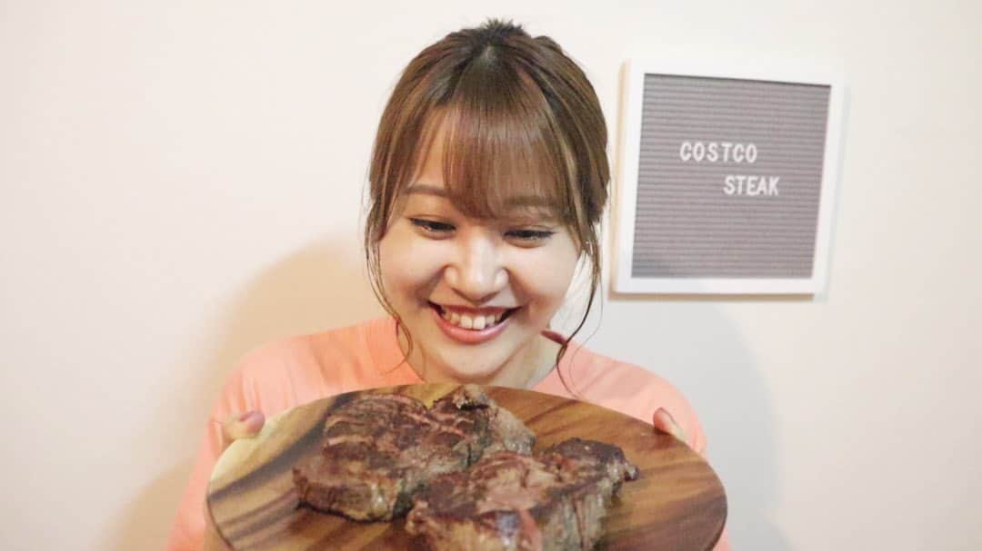 門脇佳奈子さんのインスタグラム写真 - (門脇佳奈子Instagram)「⭐️ お肉は無敵🥩❤️ * * #ステーキ #steak  #costco #コストコ #youtube みてね☺️☝️」8月27日 21時45分 - kanakoofficial